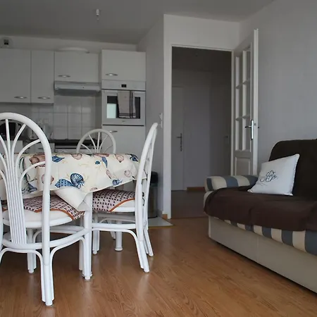 Moderne A 2 Min De La Plage, Vue Mer, Animaux Admis - Fr-1-482-153 *